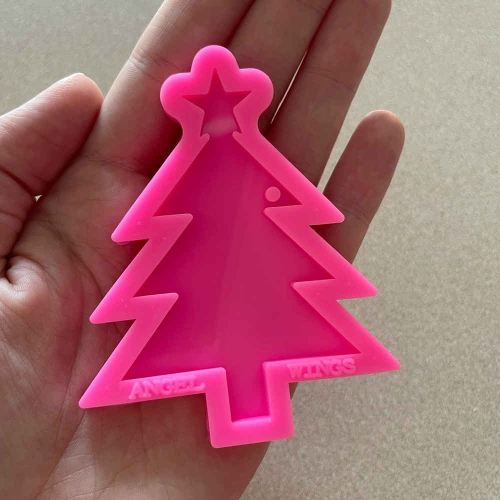 Handmade CHRISTMAS Keychains - Picture 4 of 15